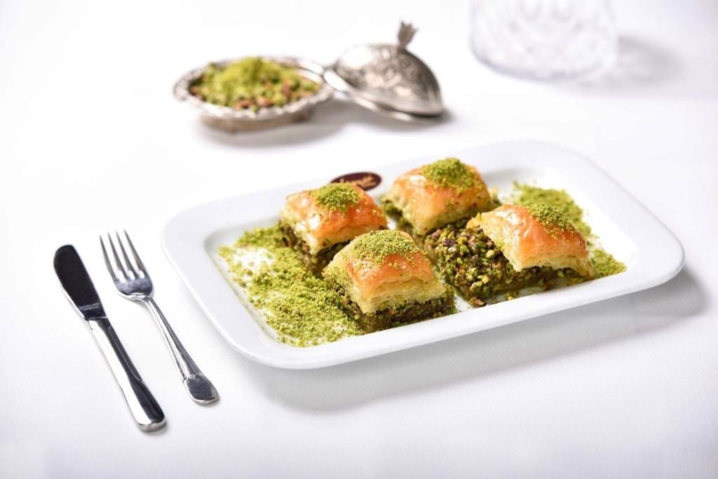 Fıstıklı Kare Baklava