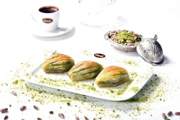 Midye Baklava